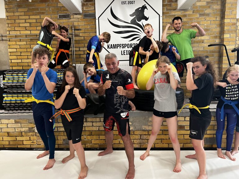 SIFU Víctor Gutiérrez continuing to Teach Wingfight Around the World, this Time in Leipzig, Germany. Read us!
